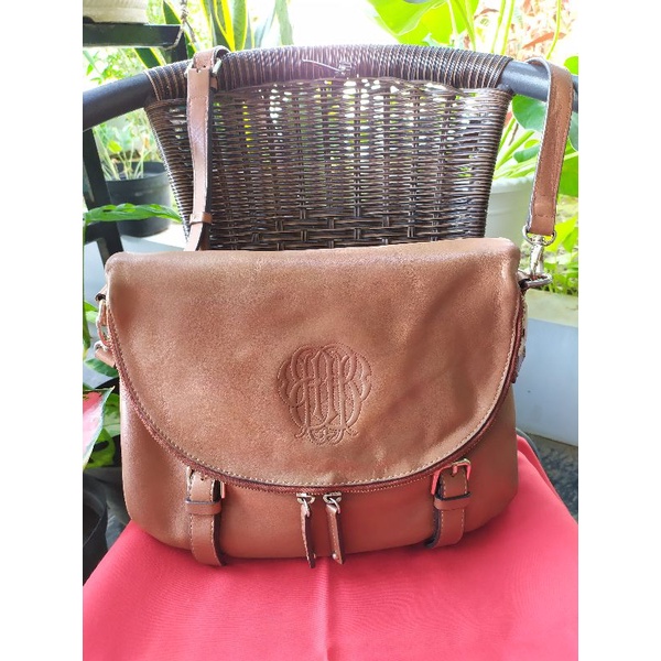 preloved sling bag Beanpole