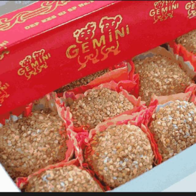 

Mochi Wijen Khas Semarang