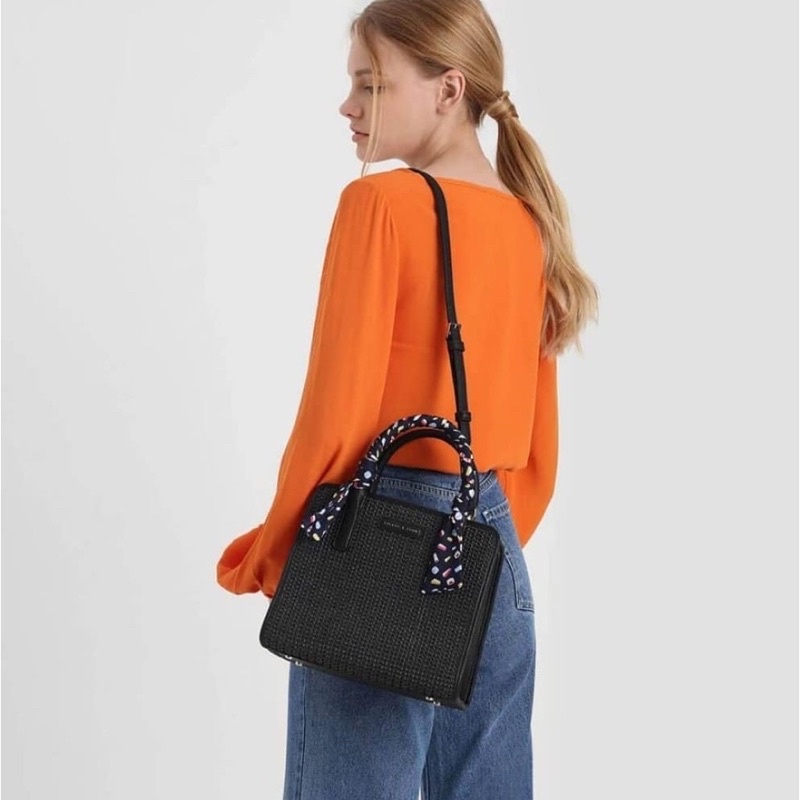 [PRELOVED] Tas Selempang Wanita Black Charles & Keith CnK CK and C&K Wrapped Woven Bag Original auth