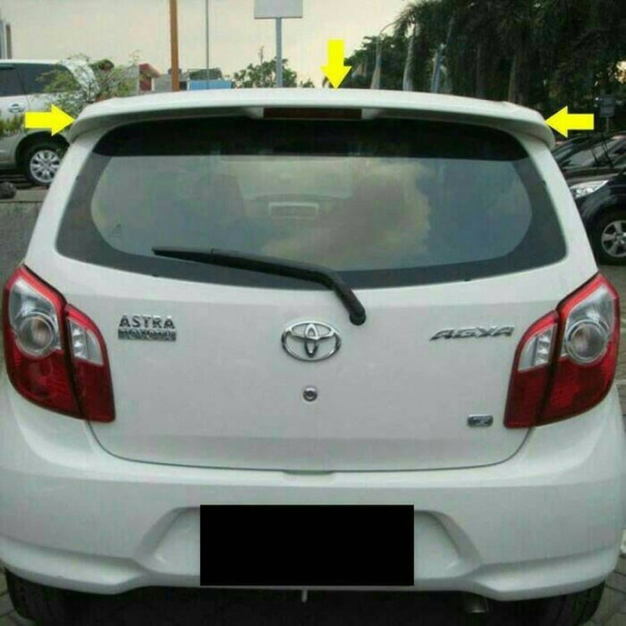 Spoiler Toyota Agya dan Ayla warna