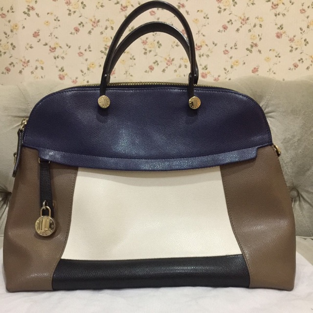 tas furla tipe dome size large