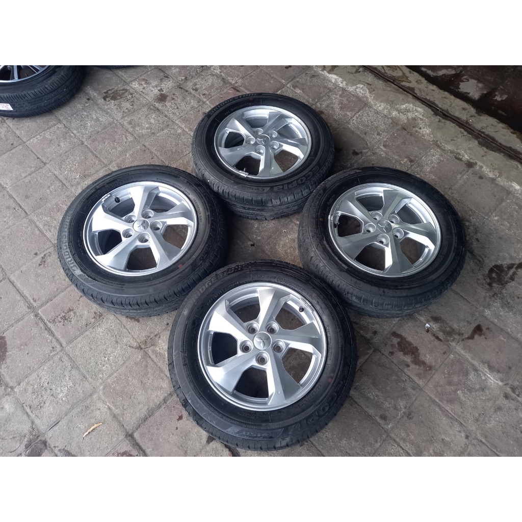 VELG MOBIL SECOUND BEKAS XPANDER RING 16 PLUS BAN SEKEN 195 65 R16 COCOK UNTUK ERTIGA LUXIO BALENO A