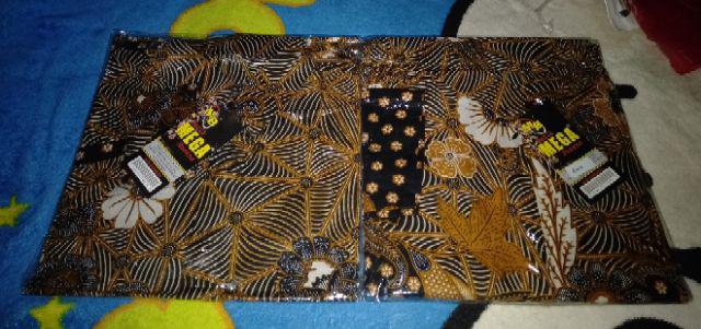 Sarimbit Keluarga Katun Sogan Batik Couple Pekalongan Kode 2511