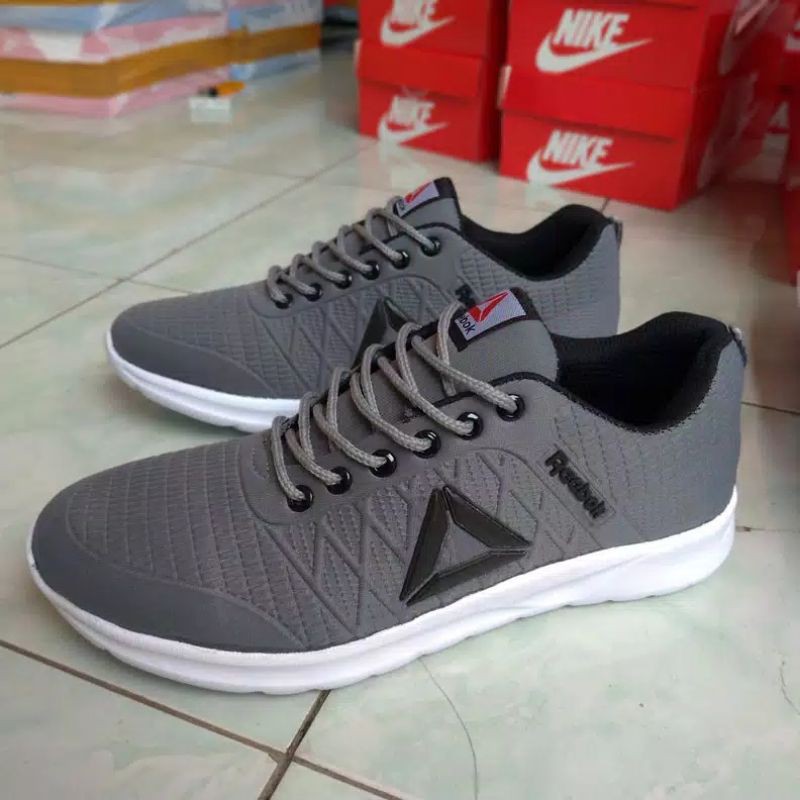 SEPATU RUNNING REEBOK NEO PRIA WANITA