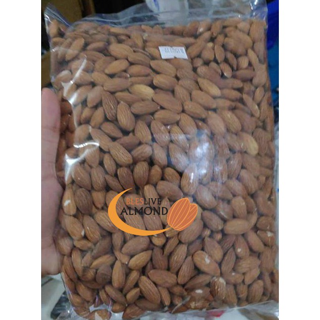 

Premium Kacang Almond Mentah - Natural Raw Almond Whole 1 kg 1000 gram