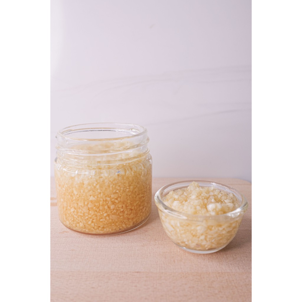 

Bawang Putih Cincang / Minced Garlic / Bawang Putih Slice / Sliced Garlic with oil