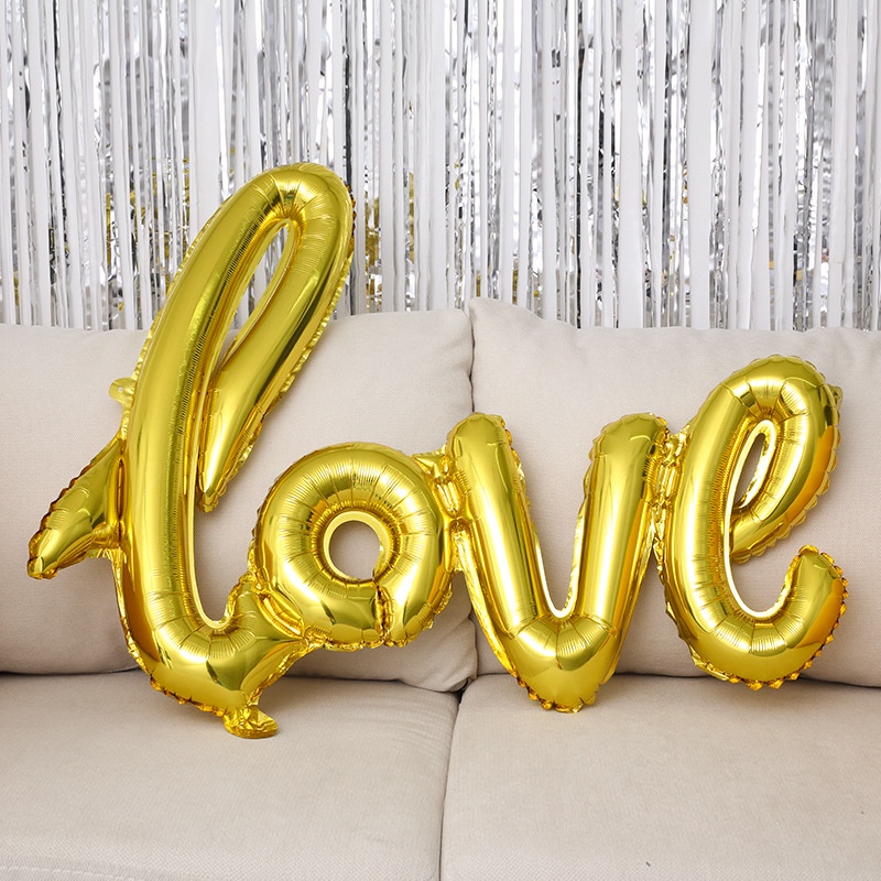 Set Balon Foil Desain Tulisan LOVE Untuk Dekorasi Natal Set Confetti Bentuk Hati Warna Merah Bahan Metal Hadiah Valentine Hari Valentine Balon Untuk Dekorasi Pernikahan