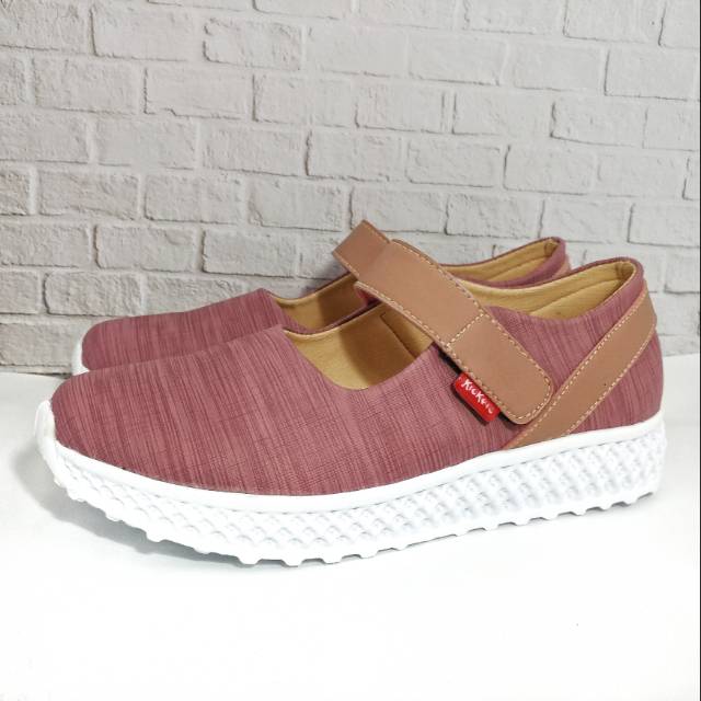 Kickers Sepatu Wedges Casual Wanita Model Terbaru Kekinian Elegan Harga Murah