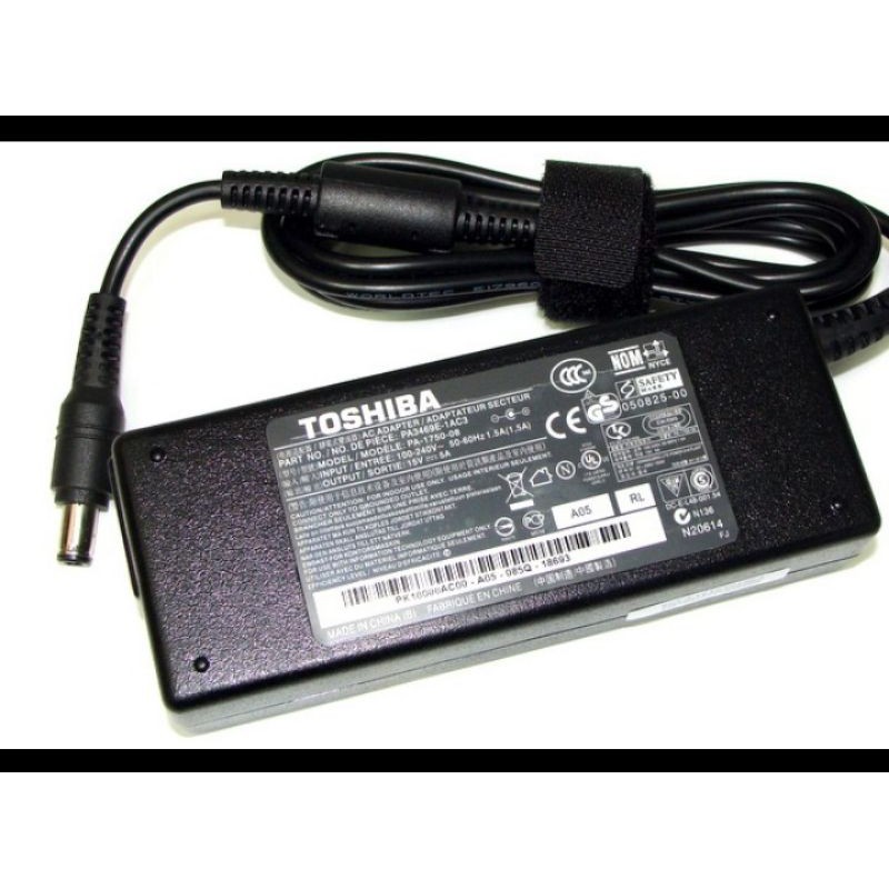 Adaptor Charger Casan Original Toshiba 15V-5A