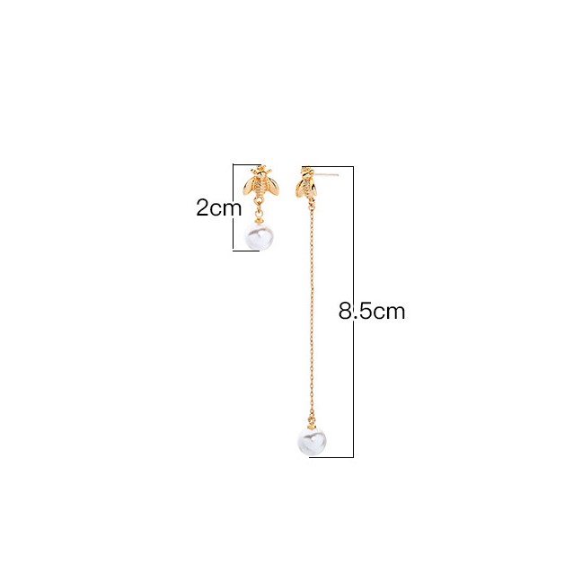LRC Anting Tusuk Fashion Gold S925 Sterling Silver Bee Asymmetric Pearl Earrings F95533