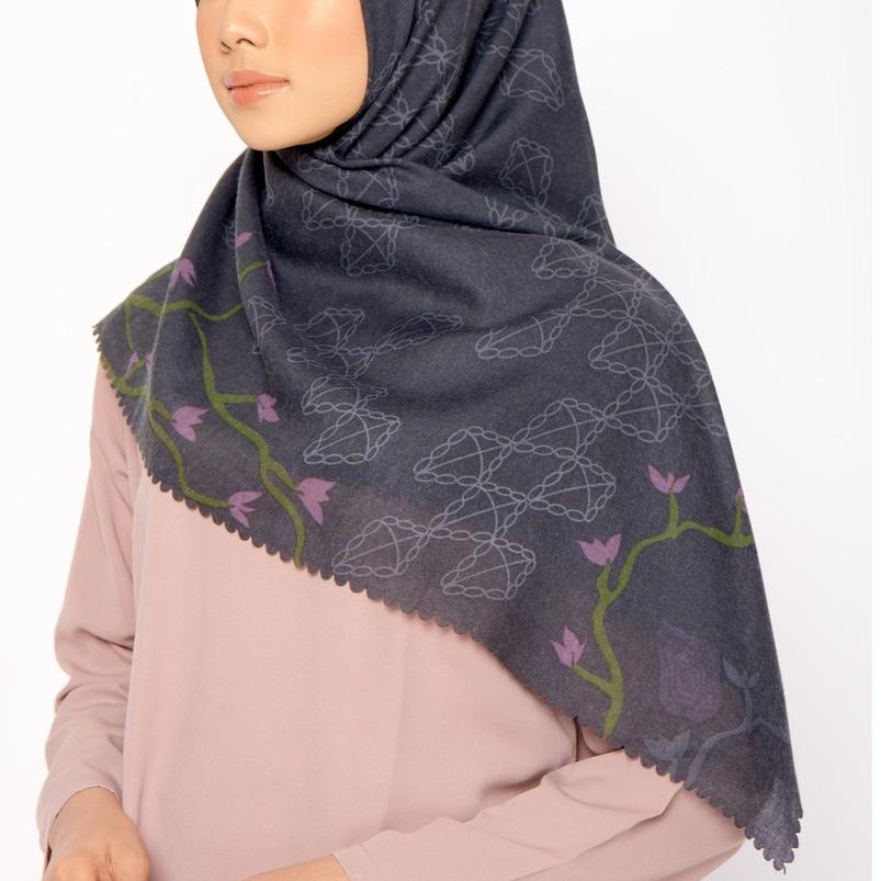 ✽ ZM Zaskia Mecca - Pulau Muna Stone Scarf Kerudung Segi Empat Ultra Sonic ❋