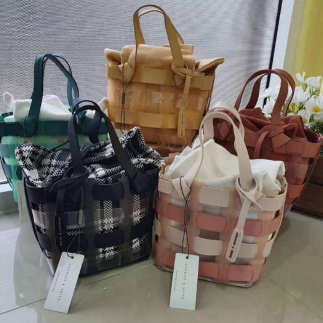 Tas Wanita Charles and Keith BUCKET JELLY YELLOW/GREEN