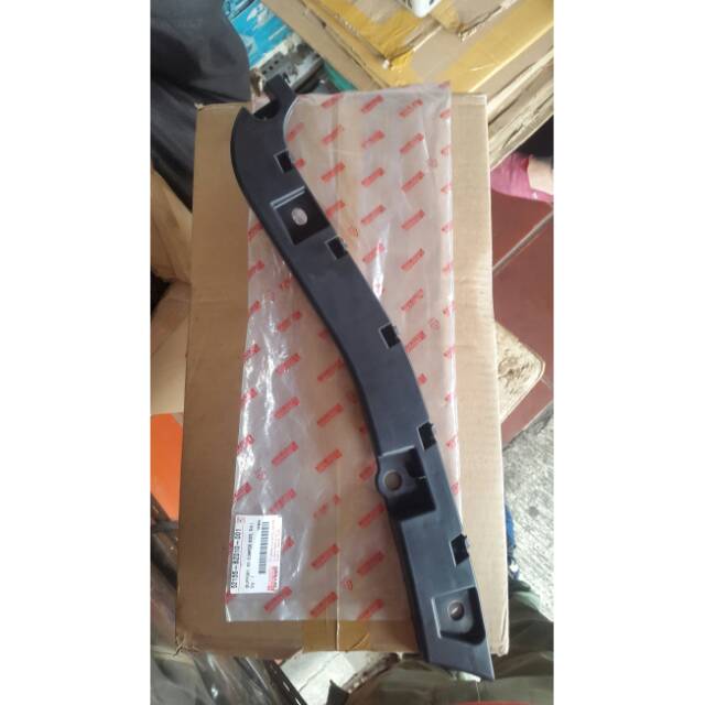 Bracket bumper belakang avanza-xenia lama