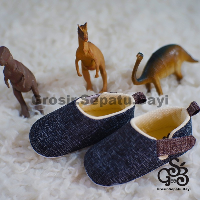 sepatu bayi baby shoes prewalker laki laki umur 2 sampai 14 bulan model velcro PREMIUM warna hitam