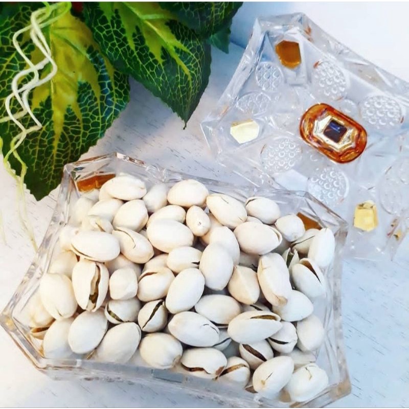 

Kacang pistachio/kacang fustuk 250gr