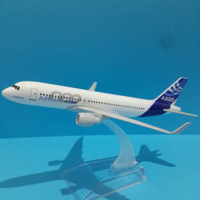 Miniatur diecast pesawat AIRBUS A320