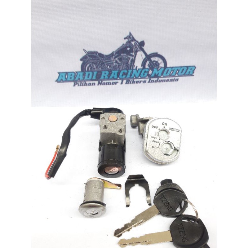 Kunci Kontak  Set Supra X 125 - Supra X 125 Lama Only