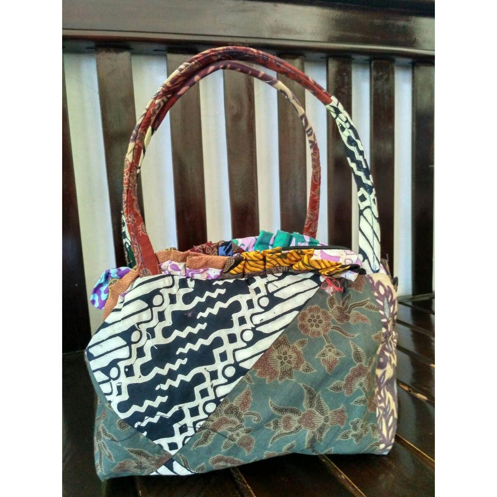 TAS MINI BUAYA-BATIK MURAH-BATIK WANITA-KAIN PERCA-DARI KAIN PERCA-KAIN PERCA MURAH