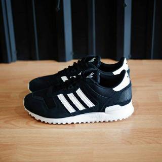 jual adidas zx 700