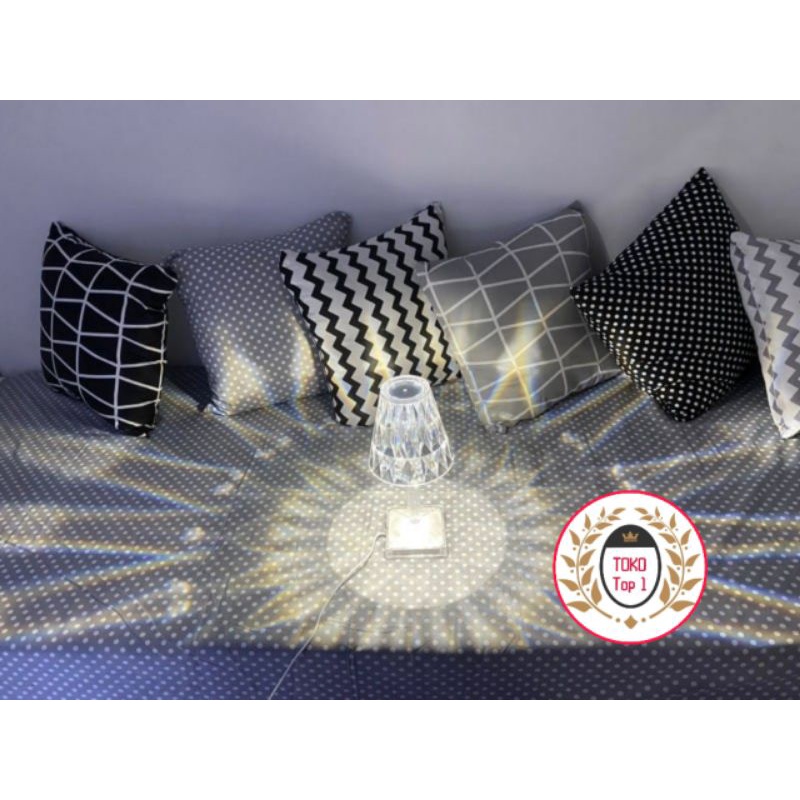 LAMPU MEJA  / Lampu Meja Minimalis / Lampu Tidur Meja  / Diamond Lamp /LED DESK LAMP AESTHETIC LAMPU TIDUR CRYSTAL LAMPU MEJA USB RECHARGEABLE