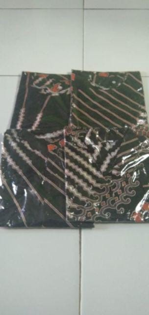 Couple Batik Keluarga || Setelan Couple Batik Ayah Ibu Anak Cewek