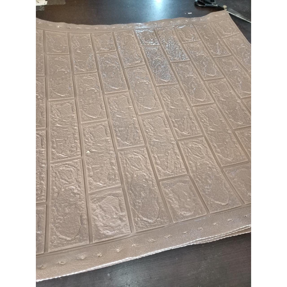 (COD) Wallfoam Stiker / Wallpaper Sticker Dinding 3D Motif BATA Premium High Quality TERMURAH!!!-coklat