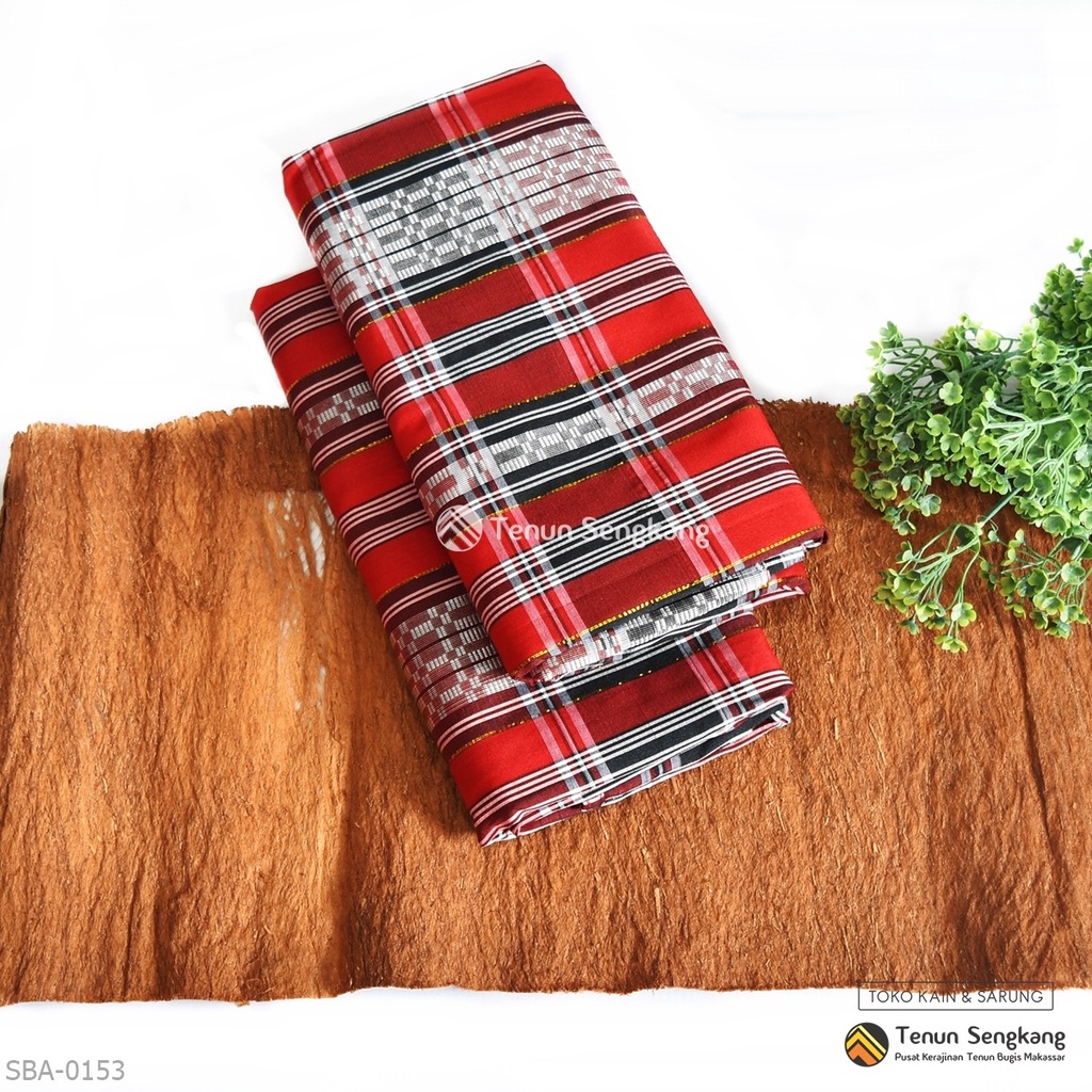 Sarung Bugis Sutra Makassar Tenun Asli Merah Putih Hitam  - Athirah by Tenun Sengkang SBA-0153 (Harg