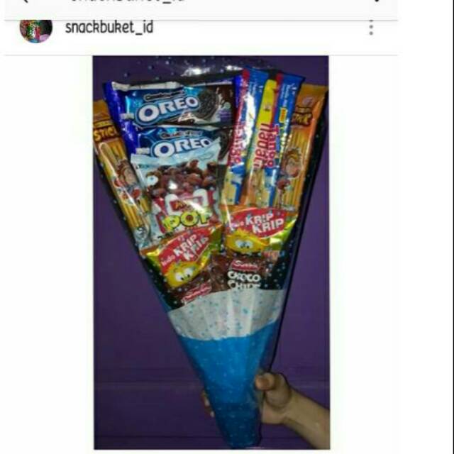 

Snack bucket (untuk ulang tahun. Wisudaan anive, sidang, dll)