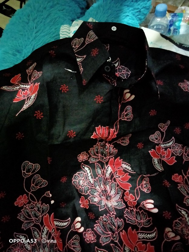 Baju Batik Couple Keluarga Motif Sakura Merah