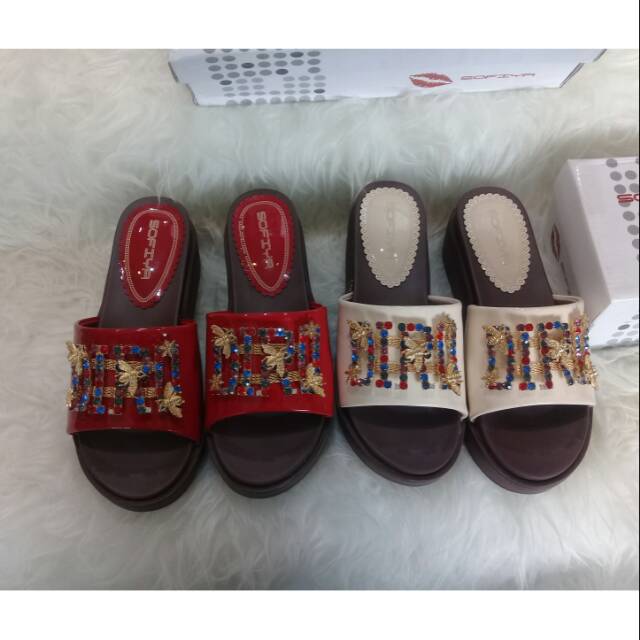 NEW WEDGES SOFIYA IMPOR