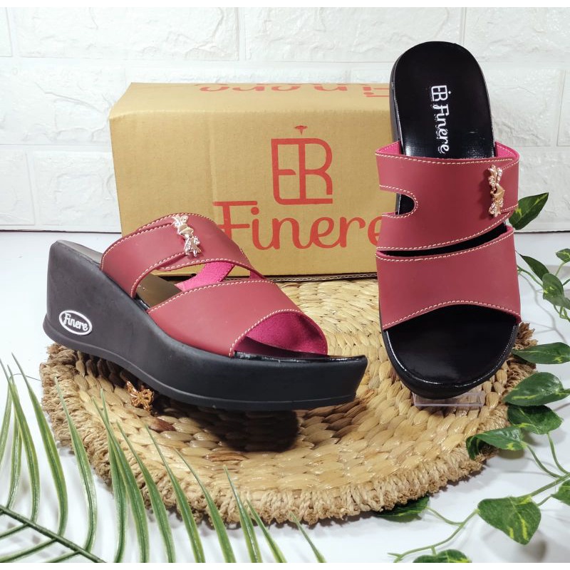 sandal pesta wanita wedges terbaru