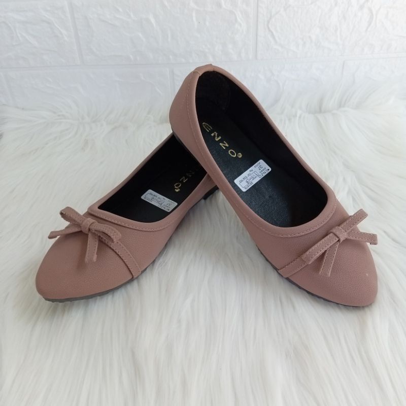 Sepatu Wanita Casual Flat Shoes Wanita Kekinian Sepatu Balet Pita Terbaru