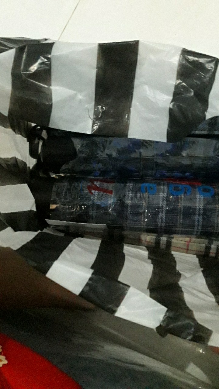 (bonus Sarung) Payung Lipat 3 Motif Kotak Cakep Mewah Unik Elegan Harga Murah Ekonomis Bunga Kembang