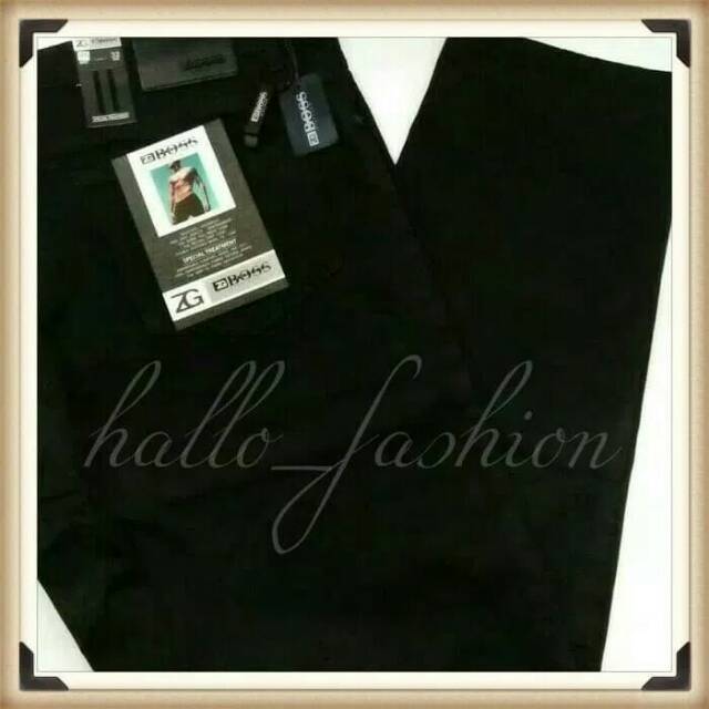 Celana Jeans Boss Black Original Soft Jeans Standar Hitam Celana Jeans Boss Black Original Soft Jeans Standar Hitam
