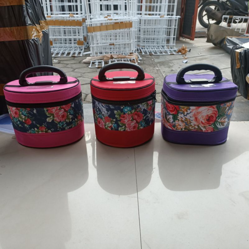 bakul beras takziah / tas serbaguna  / tas ondangan  / tas beras / tas tenong / multi bag / tas kosmetik / tas undangan hand bag tas tangan /tas wanita tas tempat bekal /tas unik / tas untuk bekal / tas baju bayi tas segi tas bulat oval