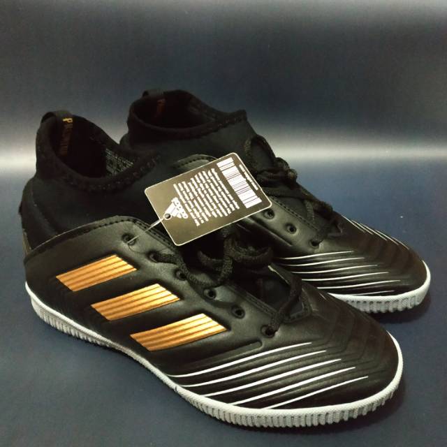 SEPATU FUTSAL ANAK ADIDAS PREDATOR