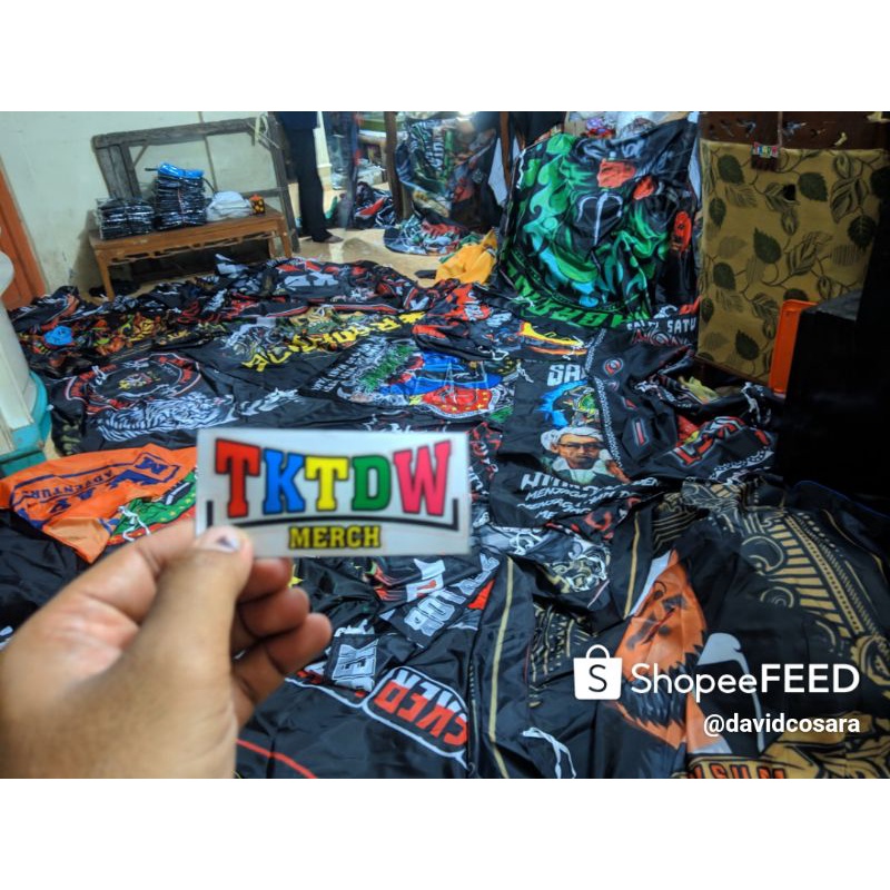 BENDERA CUSTOM ( DESAIN SENDIRI ) UKURAN BESAR