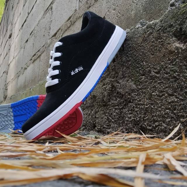 Sepatu Pria Sneakers Original Kets Casual Cowok Aldhis SW01 Hitam Black Buat Gaya dan Sekolah