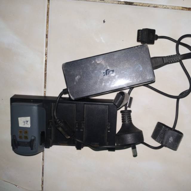 Charger ori dan baterai DJI spark cc26