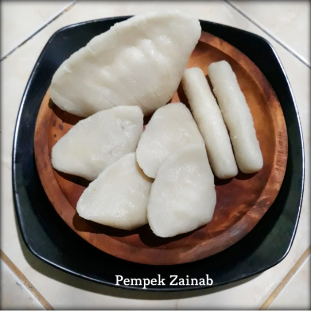 

PEMPEK PAKET 20K + CUKO