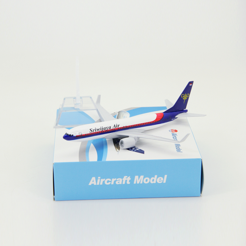 Srivijaya Air B737 Model Pesawat Indonesia Boeing737 Die Cast Metal Plane Model Pesawat Mainan 16CM