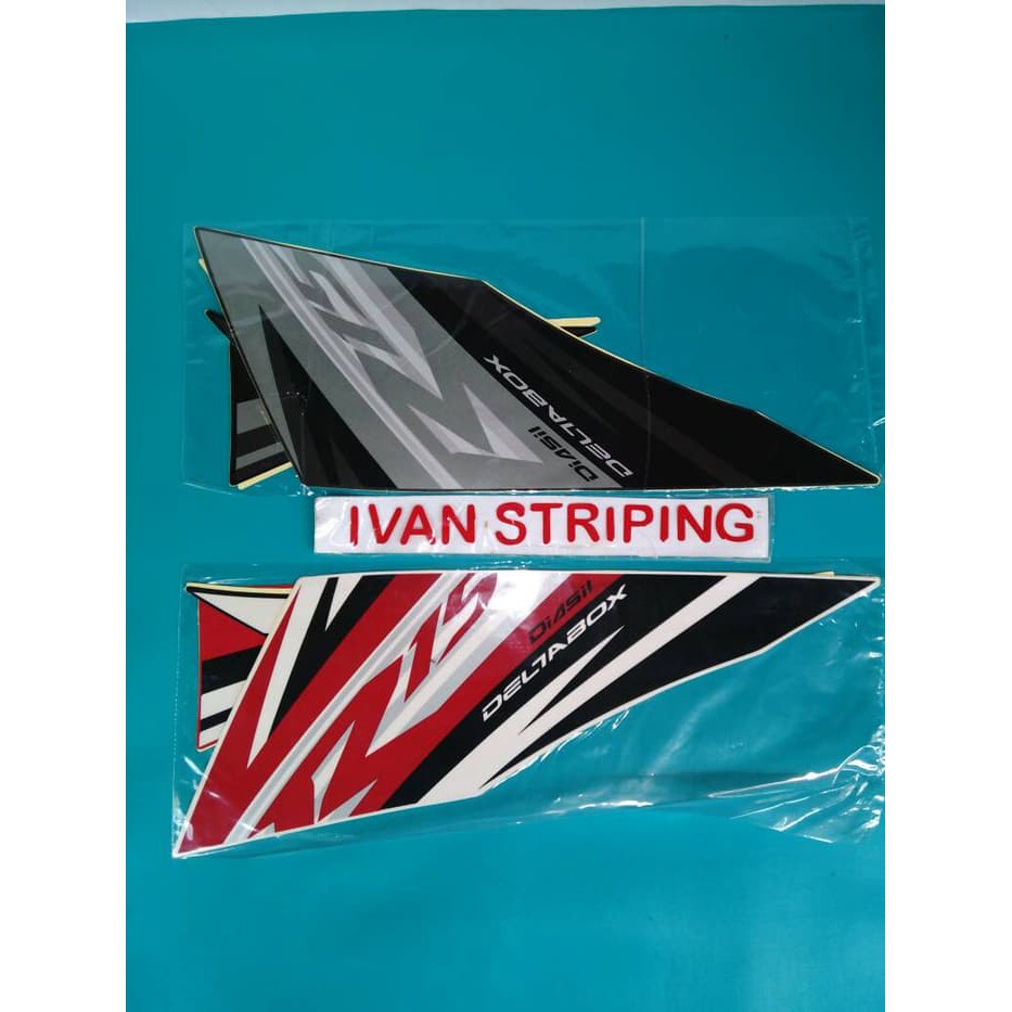 stiker / striping motor R15 2016