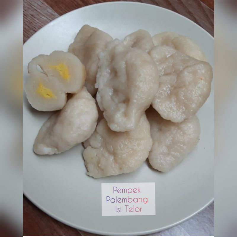 

PEMPEK PALEMBANG ISI TELUR