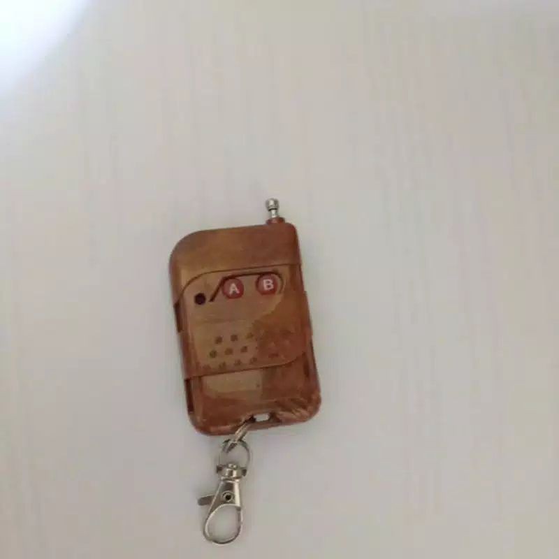 sulap mematikan listrik jarak jauh dgn telunjuk,cungpet