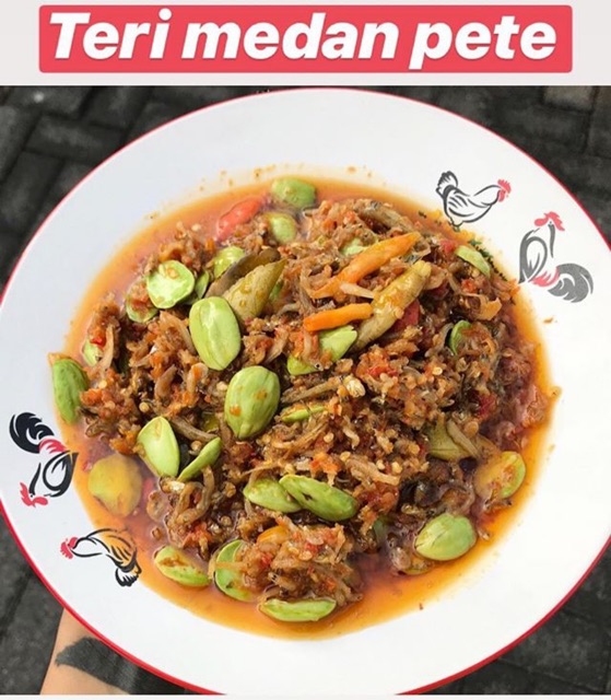 

SAMBAL TERI MEDAN PETE MAMACUPU / 150gr