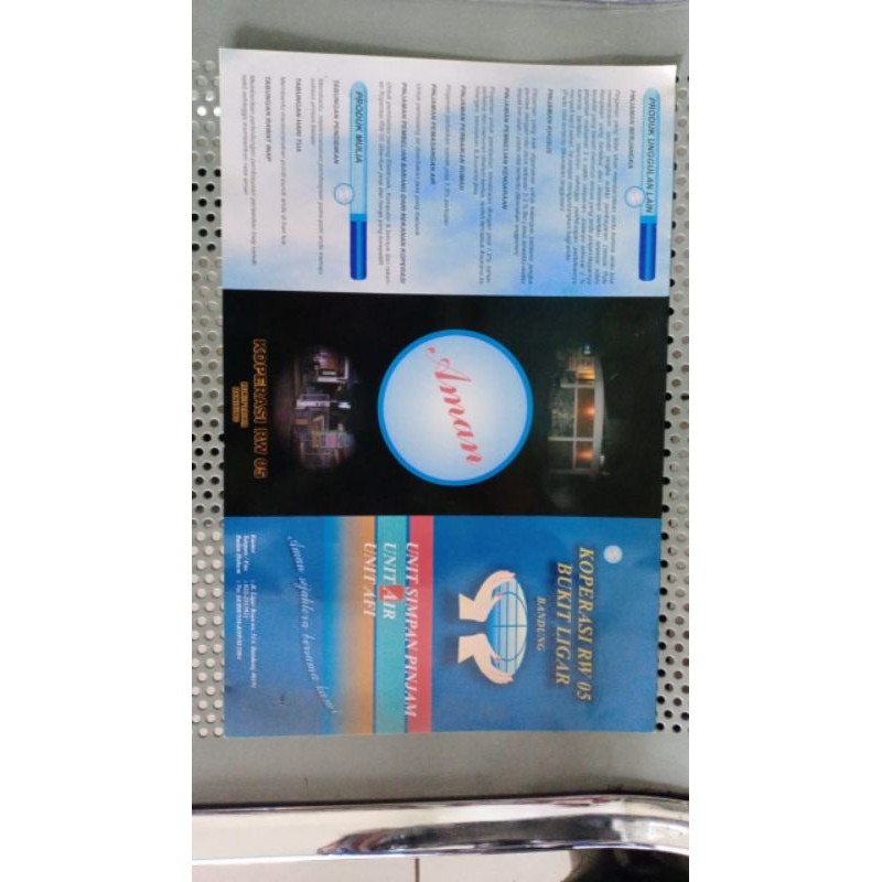 

BROSUR A4 150gsm Art Paper