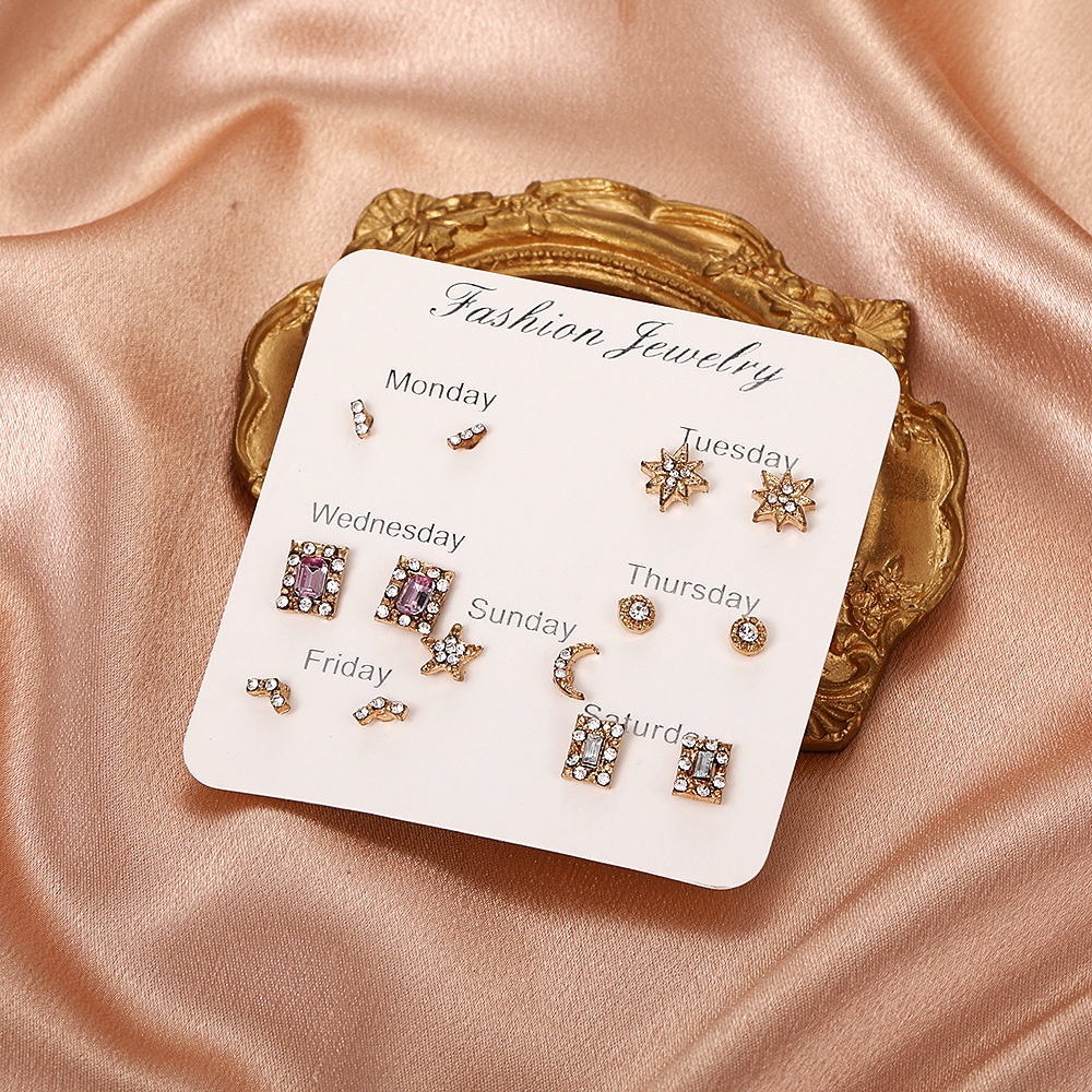 The new small and exquisite diamond-studded star earrings set every week, fashionable and simple design, student ear jewelry