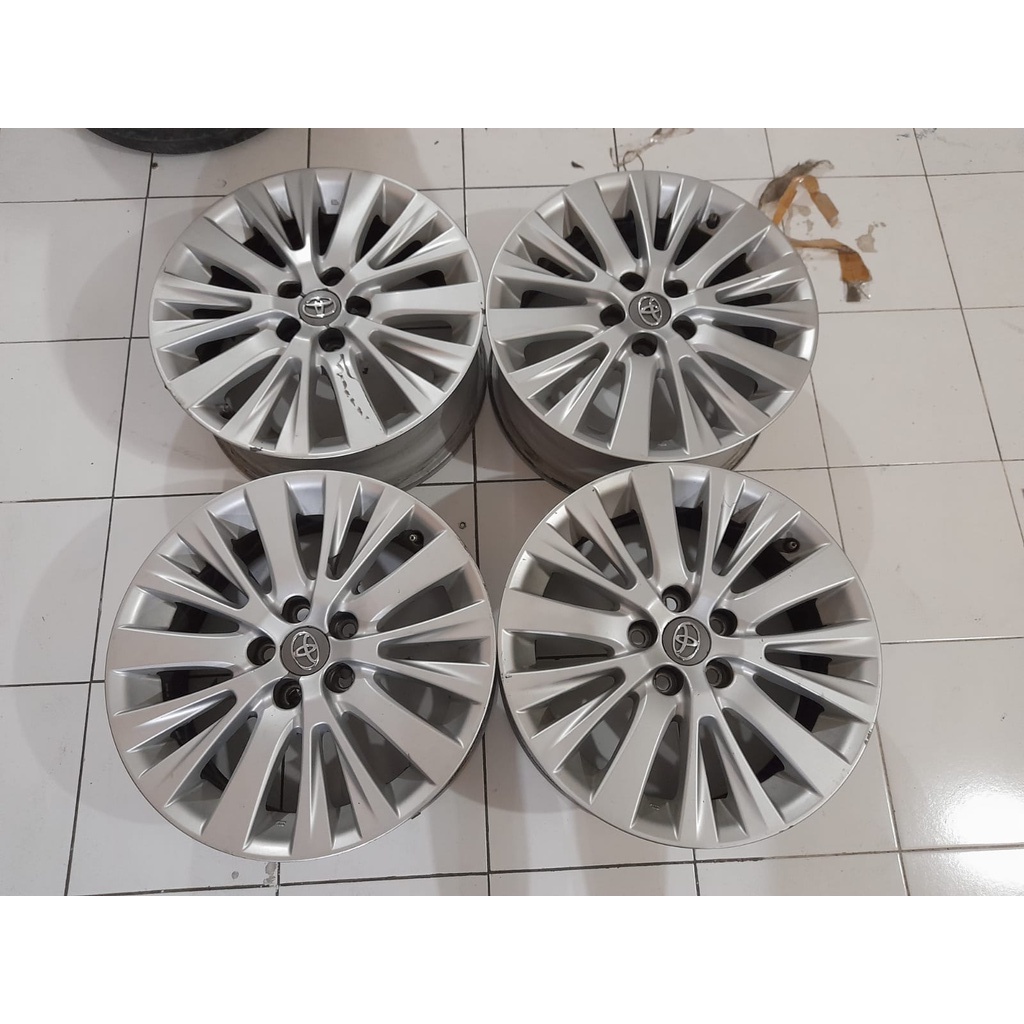 velg mobil bekas ori toyota alphard ring 18 cocok untuk inova, hrv, vellfire, camry, alphard