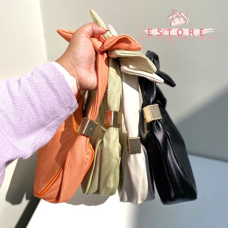 Loop shoulder bag