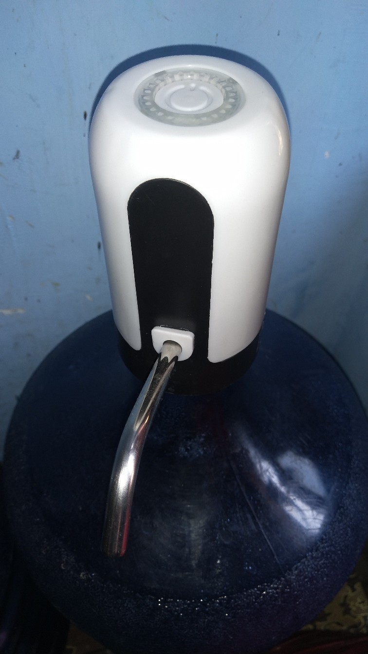 Pompa Air Minum Galon Lampu Led Elektrik Otomatis Usb Electric Water Pumping Dispenser 4 Watt Putih